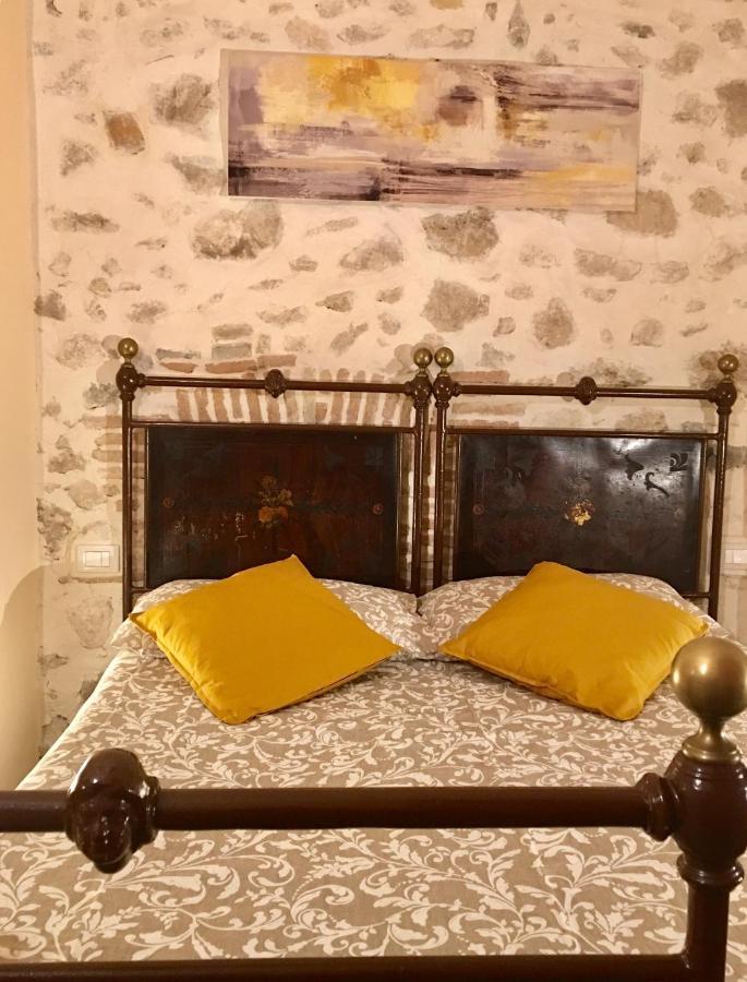Appartamento L'Arciere Celano Esterno foto