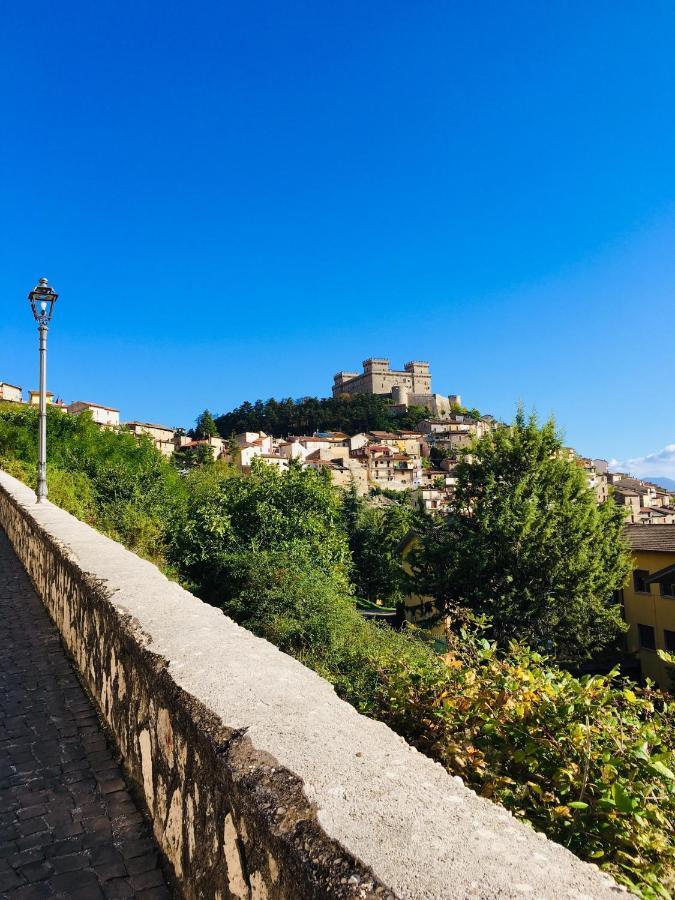 Appartamento L'Arciere Celano Esterno foto